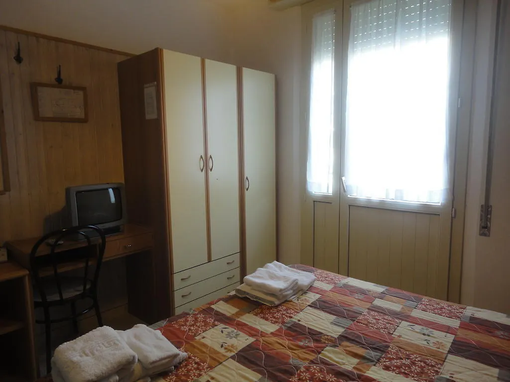 ***  Hotel Al Ragno Cesenatico Italy